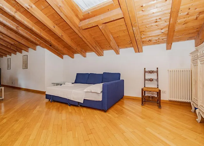 Bnbest Walk In Duomo 4-6 Pax *