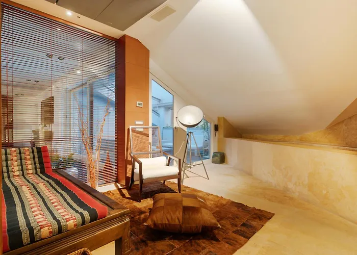 Guesthost - 500sqm Luxury With Spa, Gym, Terrace, Game & Garage * ميلان