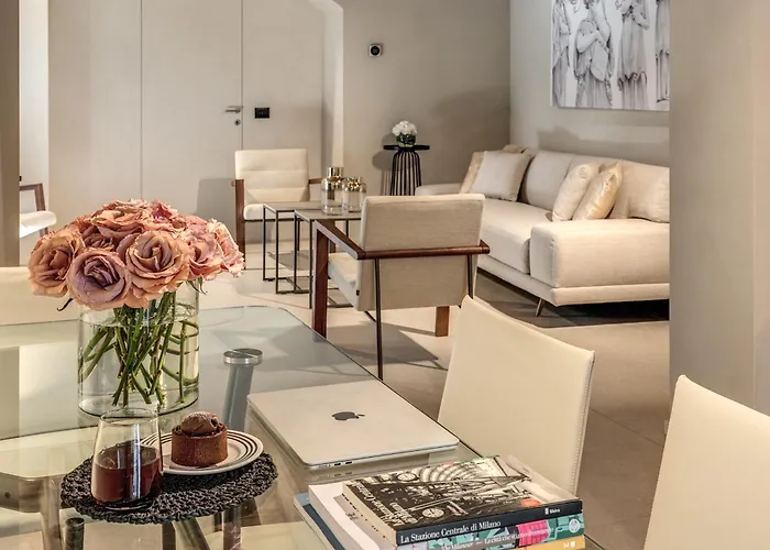 Apartment Seety Porta Romana Statue Milan