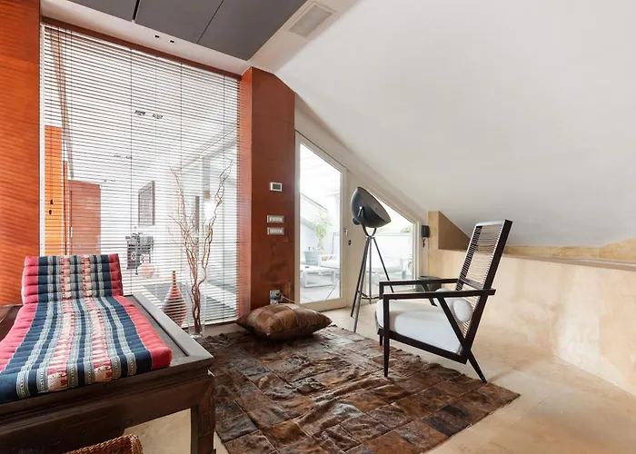 Guesthost - 500sqm Luxury With Spa, Gym, Terrace, Game & Garage *