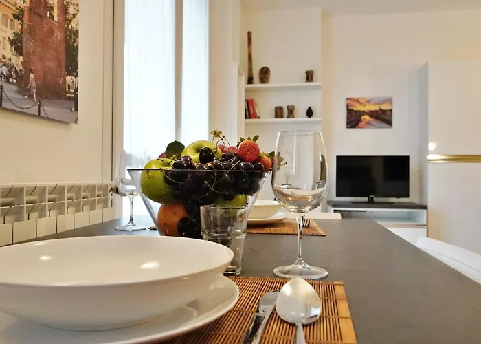 Palazzo Candiani - Stylish Steps From Polimi Bovisa Campus By Rentopolis Apartman *
