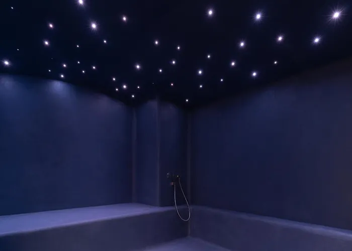 Guesthost - 500sqm Luxury With Spa, Gym, Terrace, Game & Garage * ميلان