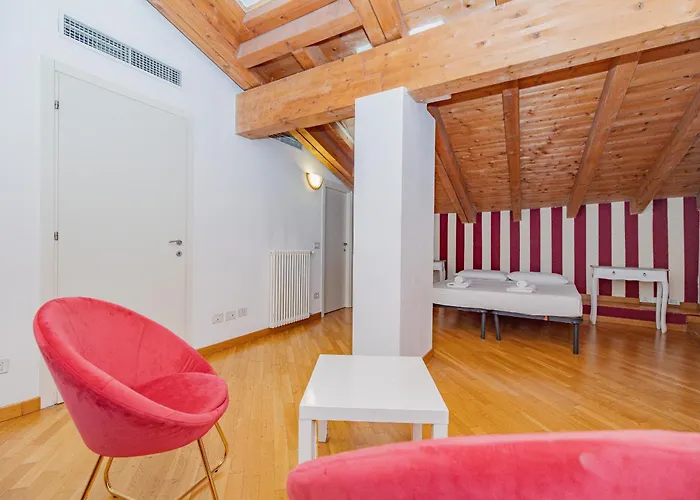 Bnbest Walk In Duomo 4-6 Pax Διαμέρισμα Μιλάνο