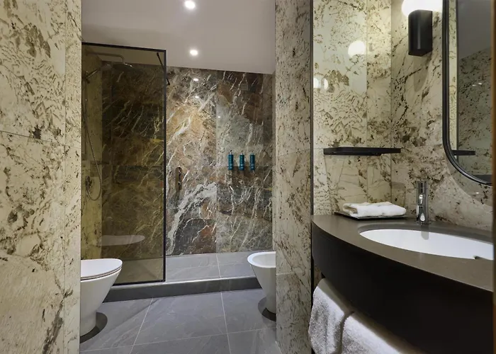 Hilton Ξενοδοχείο 4*