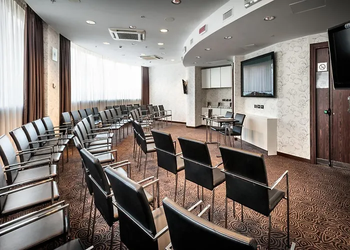 كراون بلازا ميلانو سيتي ميلان