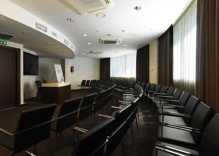 كراون بلازا ميلانو سيتي