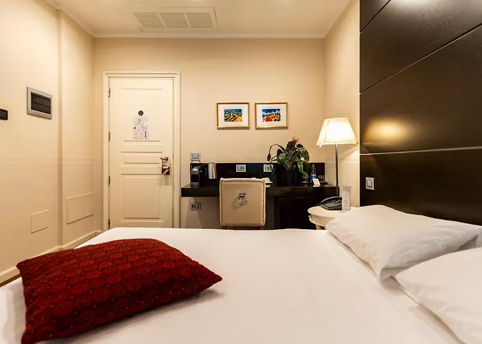 Townhouse 33 Boutique 4*