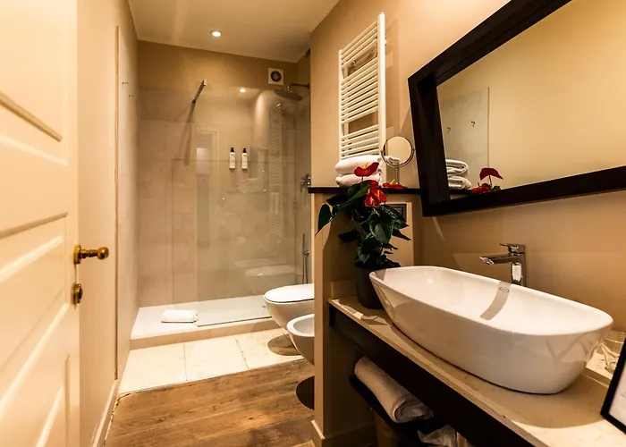 Townhouse 33 Boutique فندق ميلان