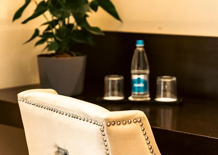 Отель Townhouse 33 Boutique Милан