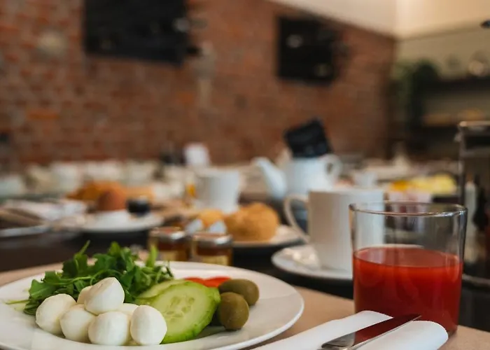 Townhouse 33 Boutique Hotel