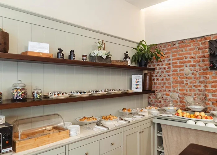 Townhouse 33 Boutique Отель 4*