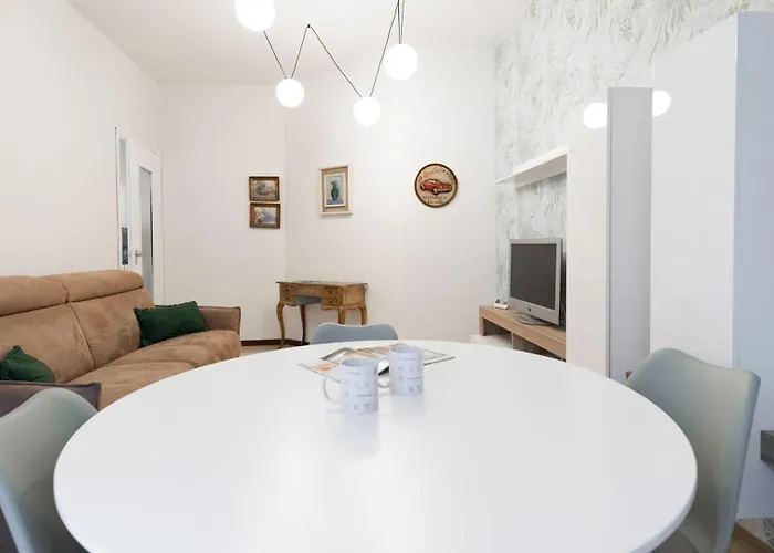 Uguzzone 21 מילאנו