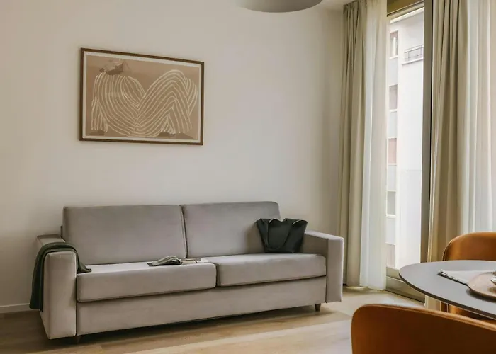 Numa Montenero Apartmanhotel Milánó
