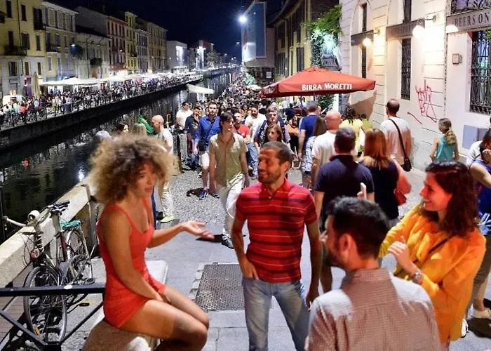 1 Navigli * ミラノ