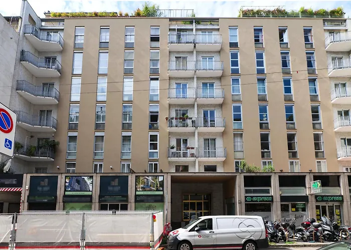 Apartment Contempora - 2-beds, 2 Baths With Balcony - Guastalla