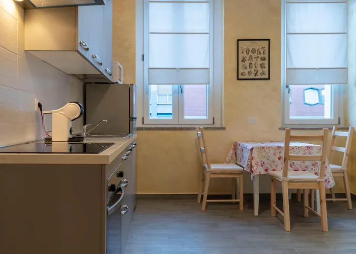 Leader - Monzino - Msg Arena - Linate - *