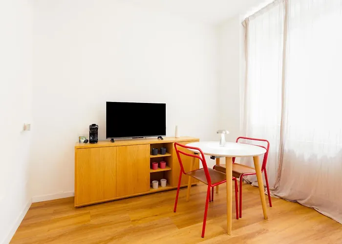 Spacious Design 4*