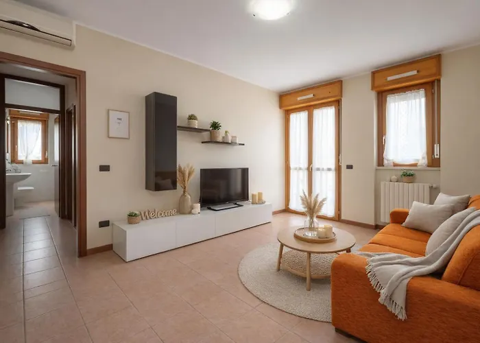 Spazio Breda - Free Parking, Private Garage, Metro M1, Balcony, 4 Guests Apartament