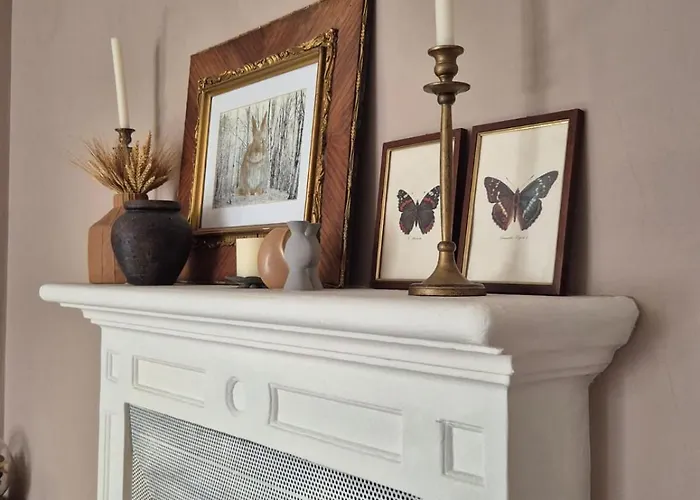 Claire - De Angeli Metro & Citylife