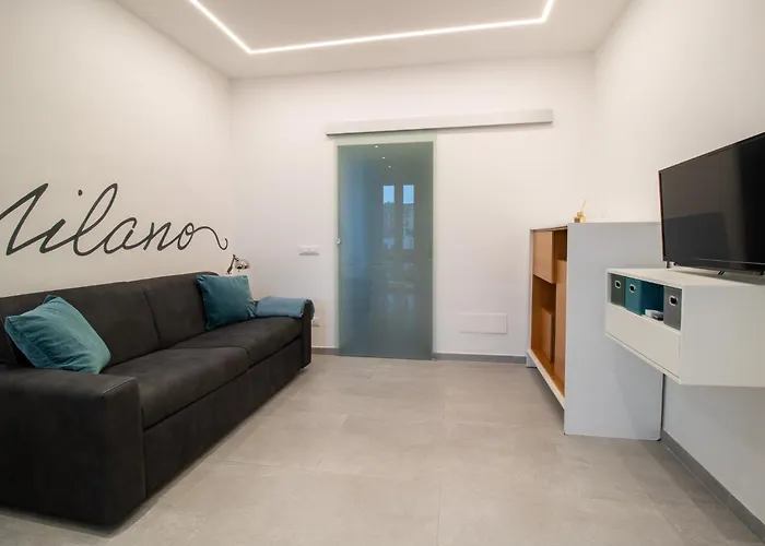 Stylish Flat Porta Venezia Fast Wifi Ac Metro-5 Min From Duomo * Milán