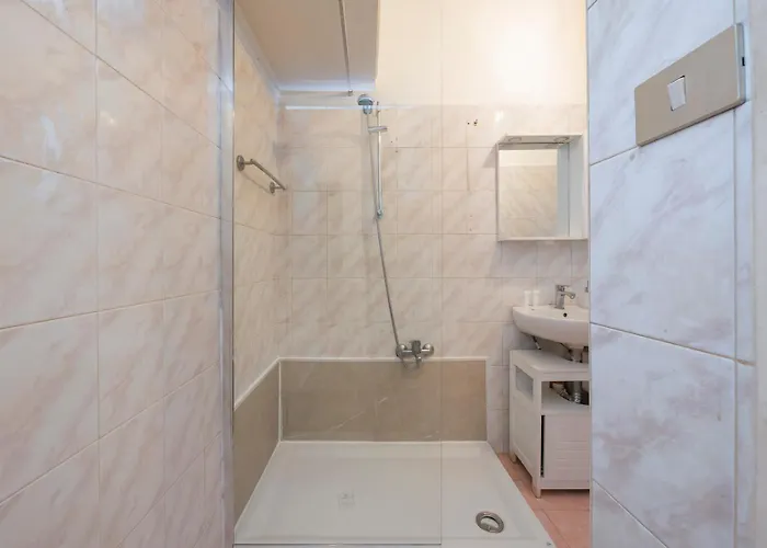 I Host - Sacconi 6 * Milan