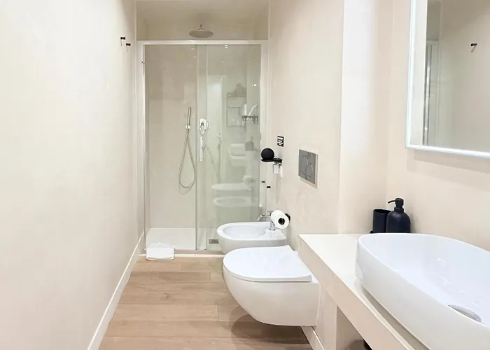 Teodorico - Quiet Garden View With Parking Appartamento