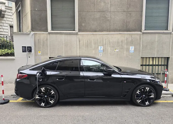 Rent In Bilocale Di 40 Mq Con Parcheggio Milánó