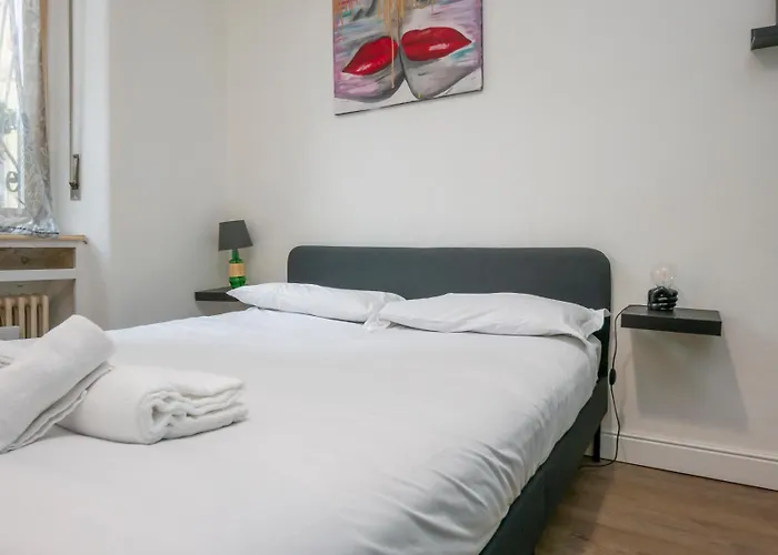 I Host - Sacconi 6 *