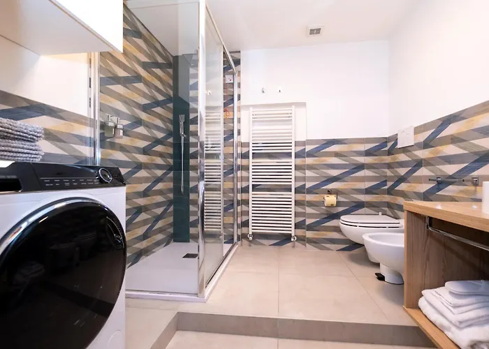 Appartamento Splendido Bilocale In Via Madonnina, Zona Brera *