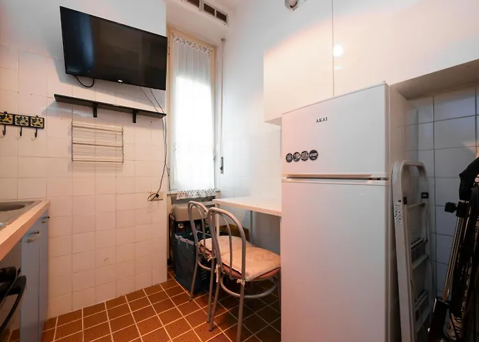 I Host - Sacconi 6 *