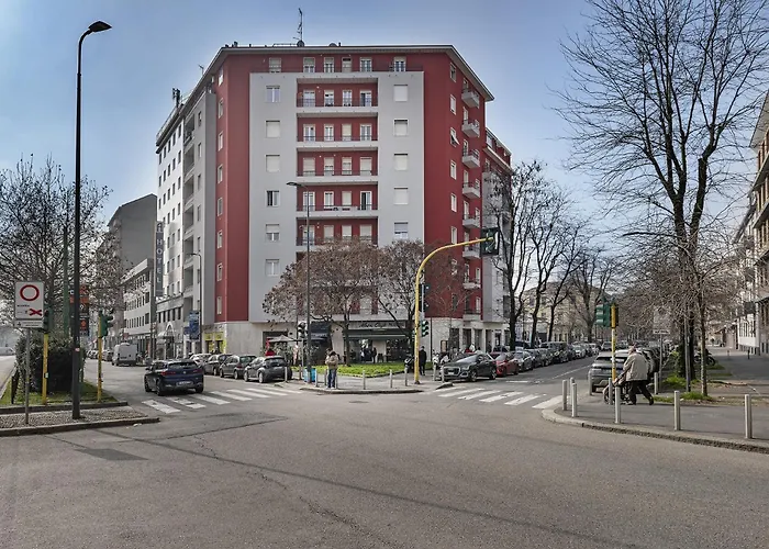 Fiore Milanese - San Siro, Fiera & Life * Milano