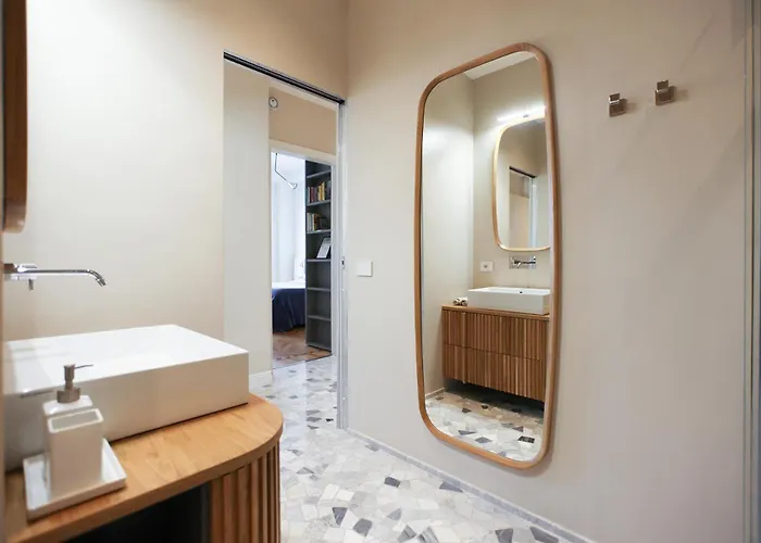 Appartement Morozzo1939 - An Authentic Milanese Home, Near Duomo