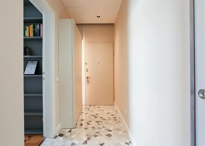 Morozzo1939 - An Authentic Milanese Home, Near Duomo Milaan