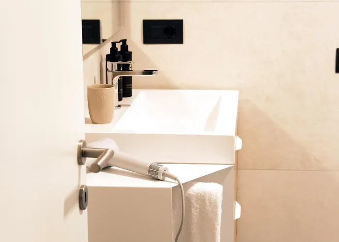 Comecasa Modern Terraced & Palestra Mediolan