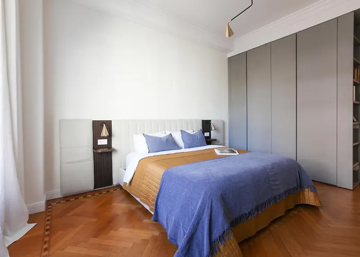 Morozzo1939 - An Authentic Milanese Home, Near Duomo Milaan