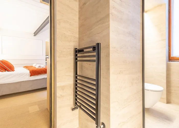 Secret - San Babila Lux Apartament *