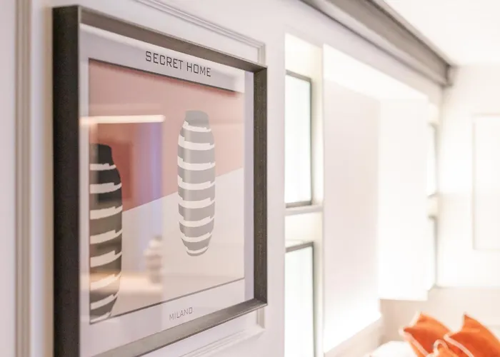 Secret - San Babila Lux Mediolan