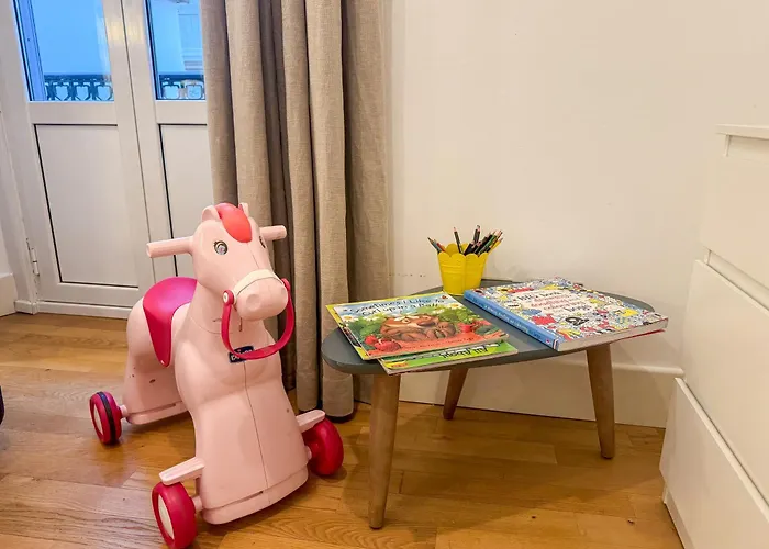 Brera Elegant Steps From Duomo, Montenapoleone, Design & Fashion Week アパート ミラノ