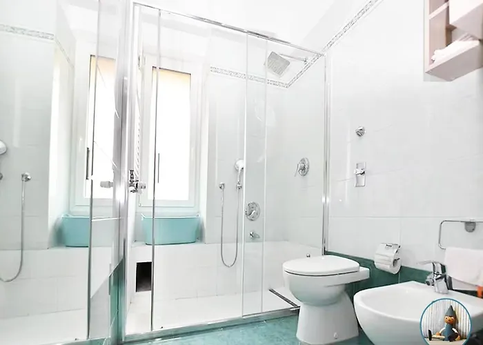 10 Min - Bright & Modern, Up To 5 Beds Apartman