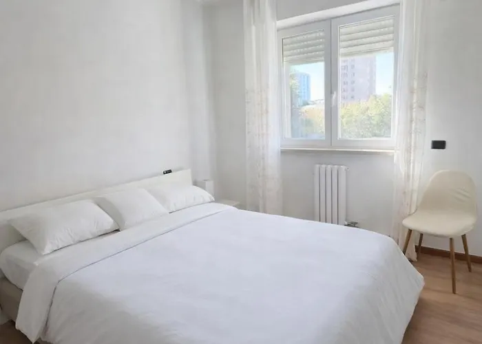 M1 - Fiera - Concerts - Sansiro - Citycenter Apartment