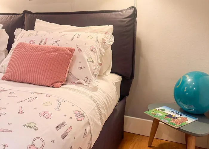 Brera Elegant Steps From Duomo, Montenapoleone, Design & Fashion Week