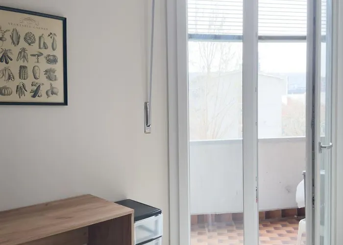 Orea Spiti - Modern Rosselli شقة