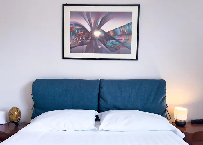 Orea Spiti - Modern Rosselli * ميلان