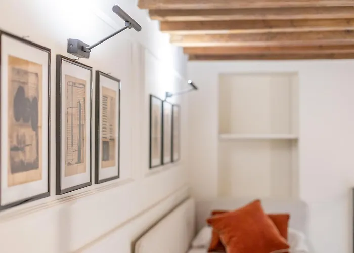 Secret - San Babila Lux * Mediolan