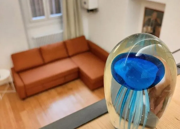 Open Nolo Apartman *