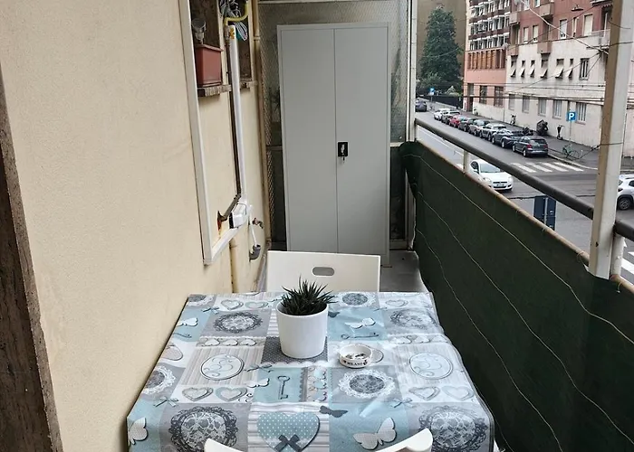 Apartment Lovely Studies *