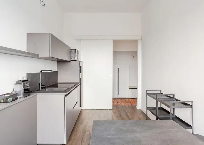 Dimora Vertigo - Fiorenti Milánó