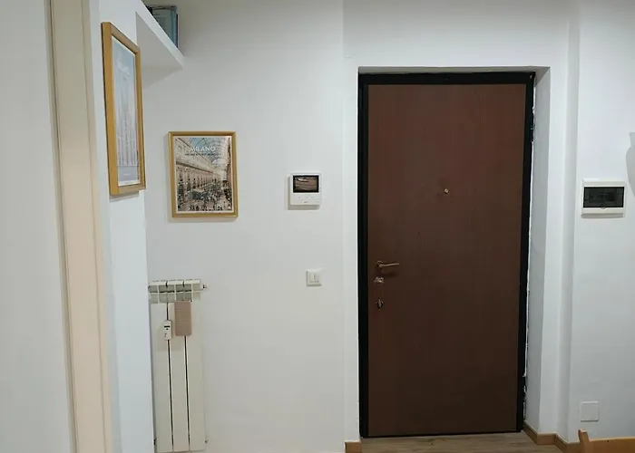 Lovely Studies Apartment Milan