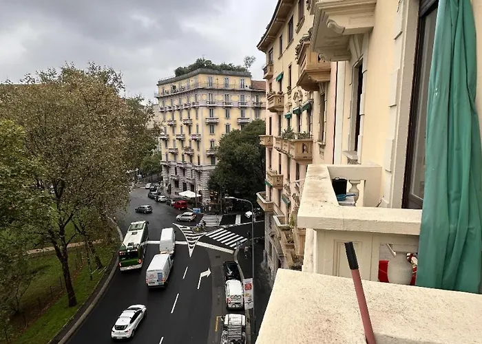 Daire Elegante Bilocale- 1 Minuto Dalla Metro M2 Piola Milano