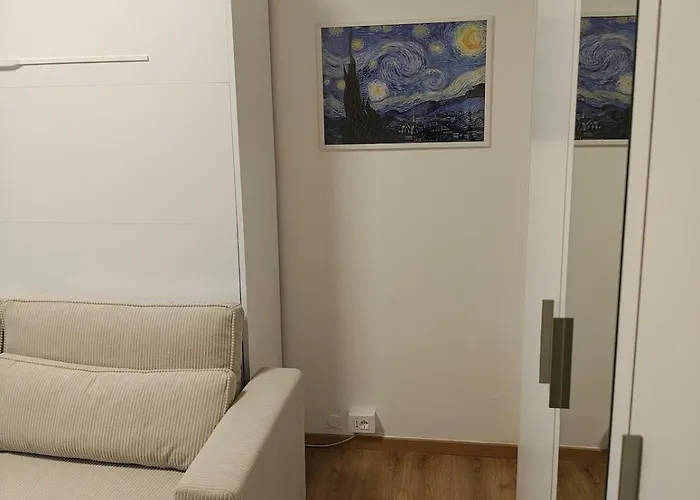 Apartment Lovely Studies